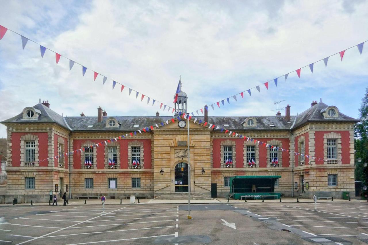 Le Studio Cosy D'Angelique Et David Avec Parking Rambouillet Exterior foto